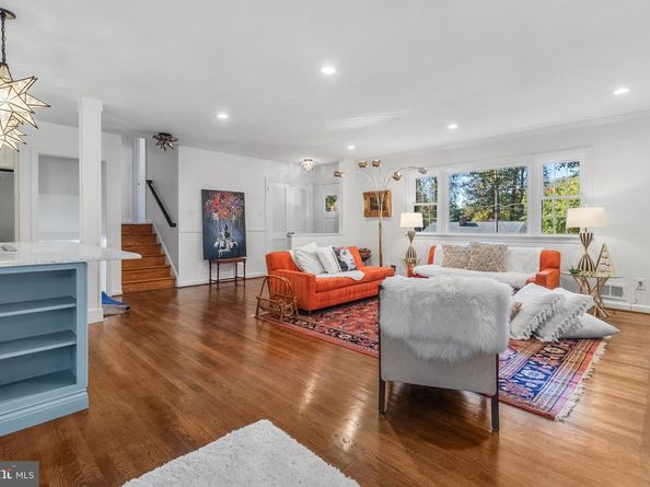 2339 Barbour Road, Falls Church VA 22043