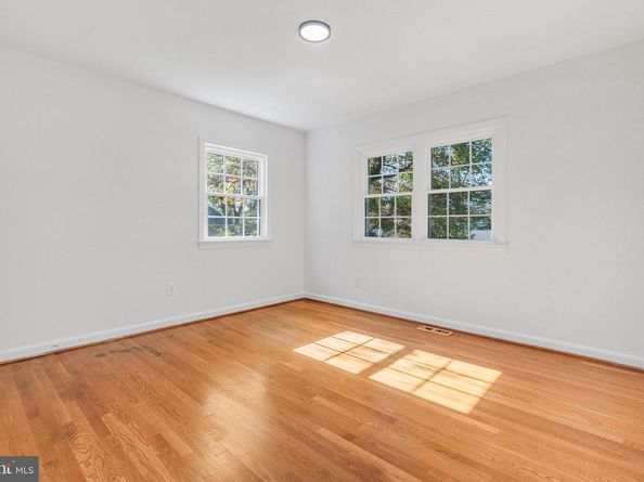 2339 Barbour Road, Falls Church VA 22043