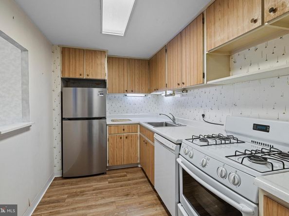100 West Avenue 202S (2B), Jenkintown PA 19046