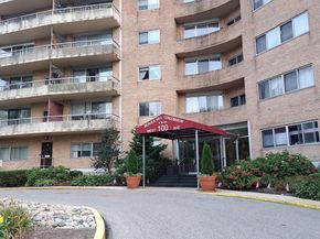 100 West Avenue 202S (2B), Jenkintown PA 19046