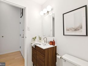 2429 Locust Street 318, Philadelphia PA 19103
