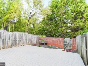 4335 Greenberry Lane, Annandale VA 22003