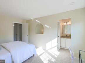 4335 Greenberry Lane, Annandale VA 22003