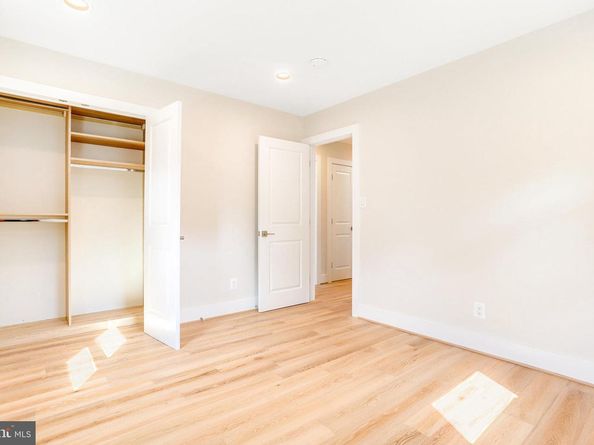 1601 S Stafford Street, Arlington VA 22204