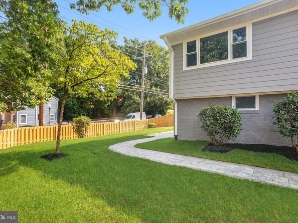 1601 S Stafford Street, Arlington VA 22204