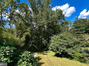 7509 Arden Road