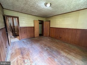 41 Railroad Avenue, Glenolden PA 19036