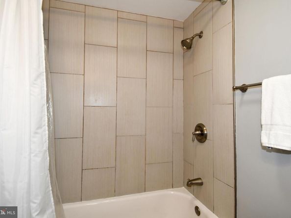 1643 Montello Avenue NE 4, Washington DC 20002