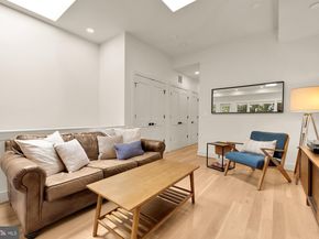 623 14TH Place NE D, Washington DC 20002