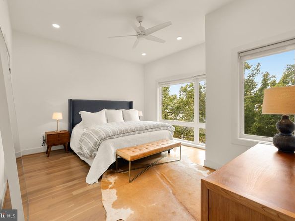623 14TH Place NE D, Washington DC 20002