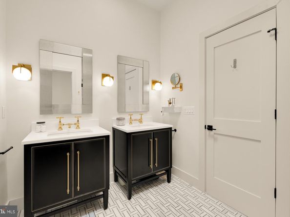 623 14TH Place NE D, Washington DC 20002