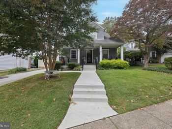 265 W Ridley Avenue
