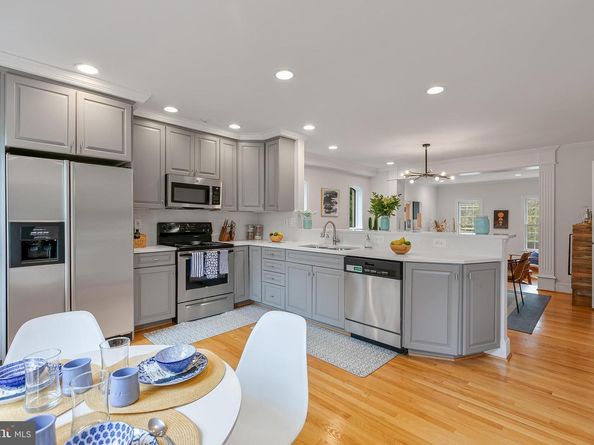 1340 N Lynnbrook Drive, Arlington VA 22201