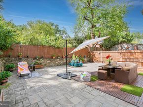 1340 N Lynnbrook Drive, Arlington VA 22201