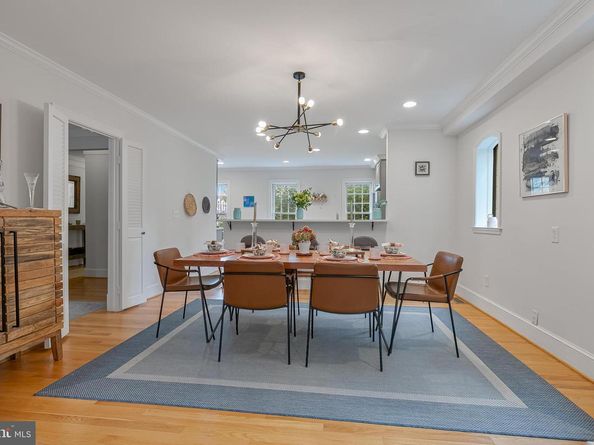 1340 N Lynnbrook Drive, Arlington VA 22201