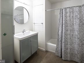 20 N 3rd Street 302, Philadelphia PA 19106