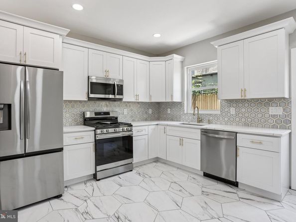2225-2227 N Waterloo Street, Philadelphia PA 19133