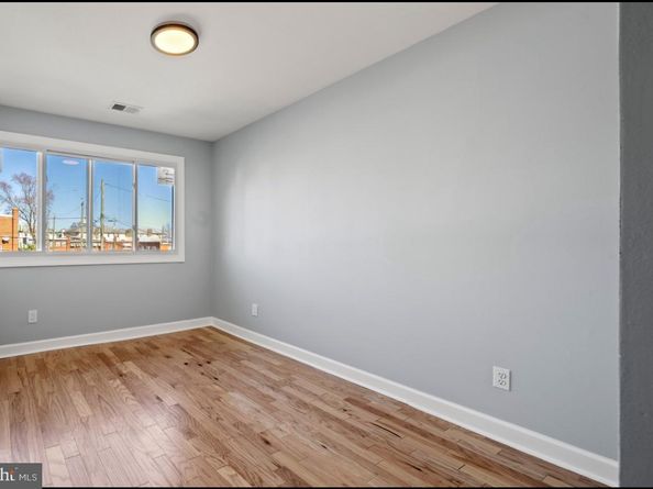 2236 15TH Street NE, Washington DC 20018