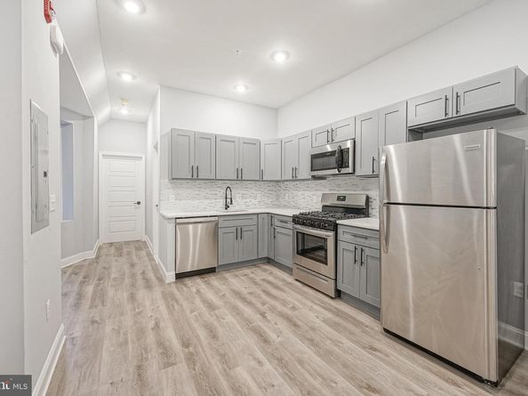 1156 S 52nd Street, Philadelphia PA 19143