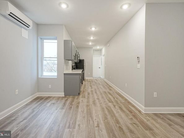 1156 S 52nd Street, Philadelphia PA 19143