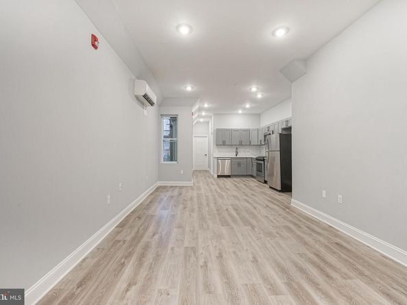 1156 S 52nd Street, Philadelphia PA 19143
