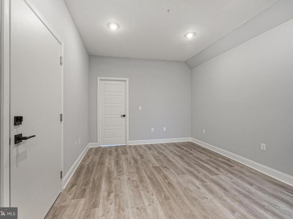 1156 S 52nd Street, Philadelphia PA 19143