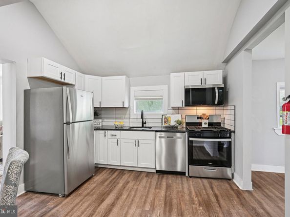 608 Milmont Avenue, Folsom PA 19033