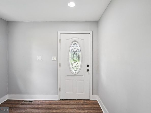 608 Milmont Avenue, Folsom PA 19033