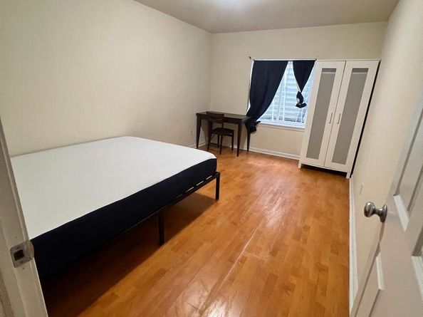 1923 N 18TH Street, Philadelphia PA 19121