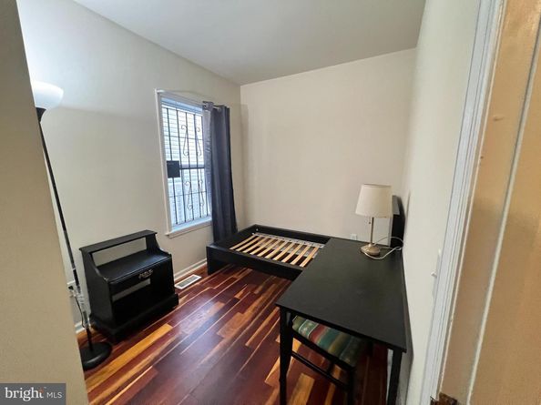 1923 N 18TH Street, Philadelphia PA 19121