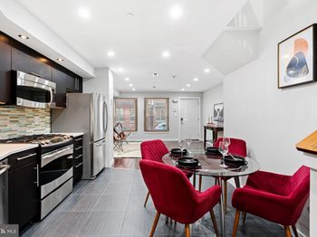 444 Poplar Street