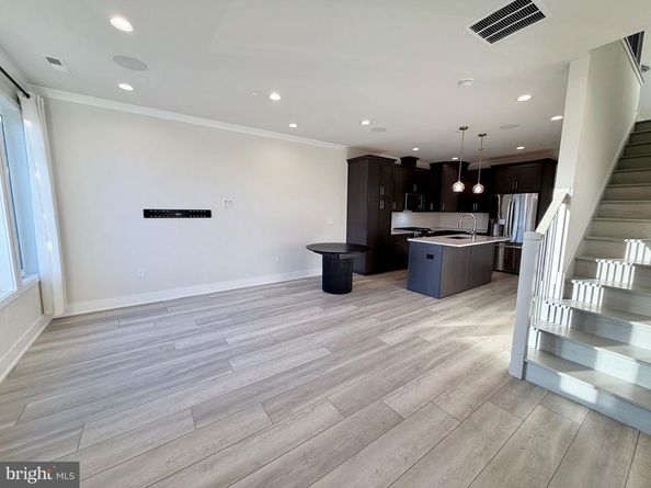 3100 Schirra Lane 120, Philadelphia PA 19125
