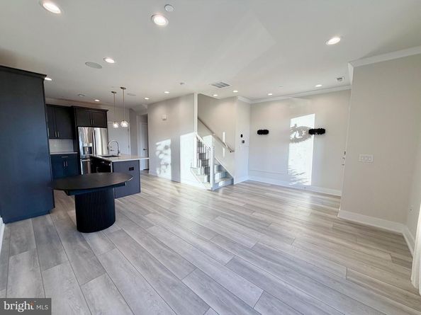 3100 Schirra Lane 120, Philadelphia PA 19125
