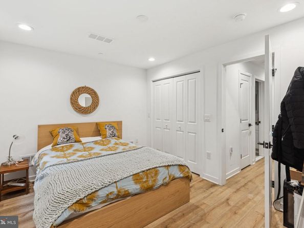 1007 S 3rd Street A, Philadelphia PA 19147