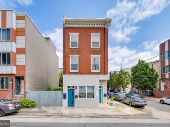 623 W Oxford Street