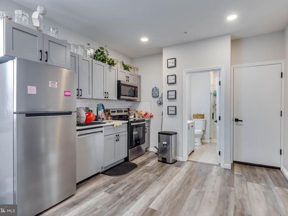 623 W Oxford Street, Philadelphia PA 19122