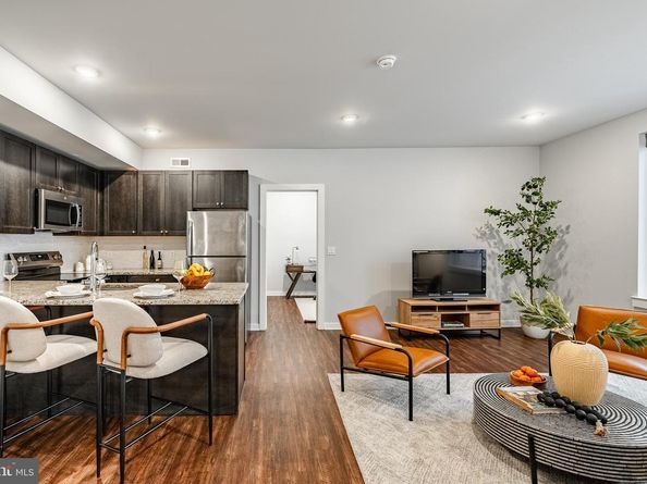 4217 Chestnut Street 502, Philadelphia PA 19104