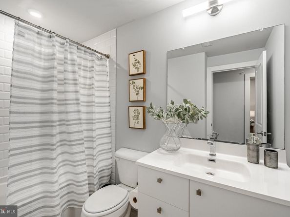 4217 Chestnut Street 502, Philadelphia PA 19104