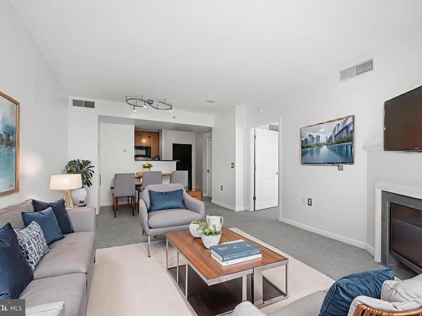 851 N Glebe Road 1608, Arlington VA 22203