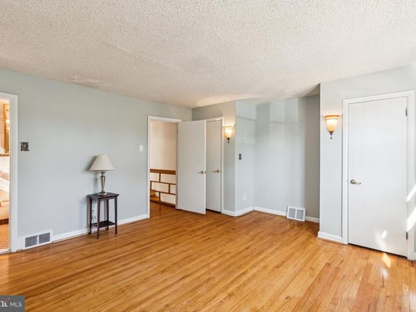 8110 Thouron Avenue, Philadelphia PA 19150