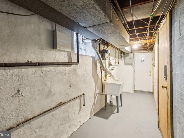 8110 Thouron Avenue, Philadelphia PA 19150