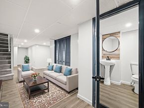 1232 W Sergeant Street, Philadelphia PA 19133