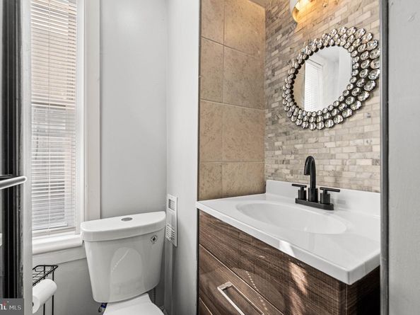 1232 W Sergeant Street, Philadelphia PA 19133