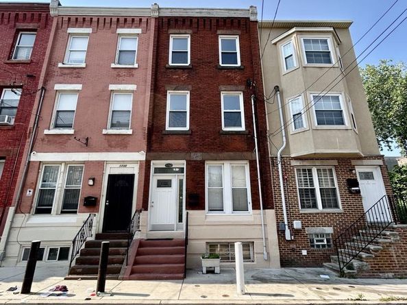 1732 Monument Street, Philadelphia PA 19121