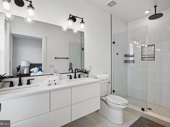 1513 Christian Street 4, Philadelphia PA 19146