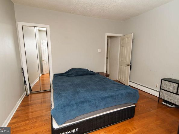 2406 E Harold Street, Philadelphia PA 19125