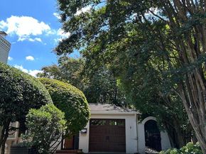 500 Crown View Drive, Alexandria VA 22314
