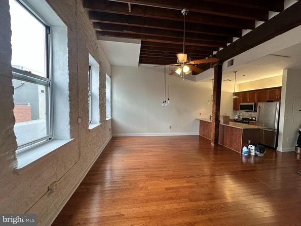 141 N 2nd Street 3C, Philadelphia PA 19106