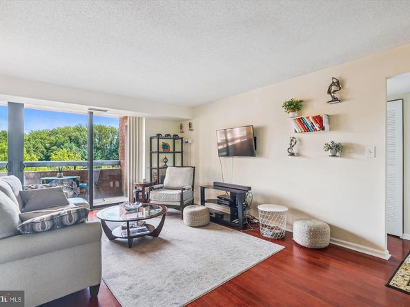 2230 George C Marshall Drive 617, Falls Church VA 22043