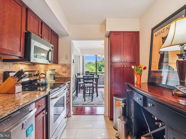 2230 George C Marshall Drive 617, Falls Church VA 22043